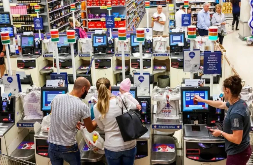 Tesco shoppers mock ‘VAR’-style cameras at self-checkout